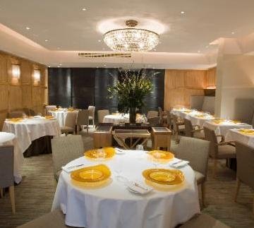 Hibiscus, chef Claude Bosi, 29 Maddox street, +44.(0)20.76292999