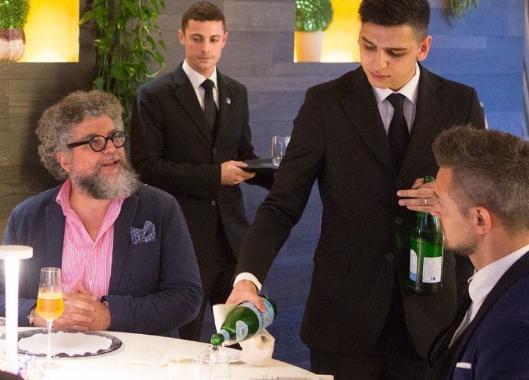 Seduto, Andrea Grignaffini, storico membro del comitato scientifico di Alma