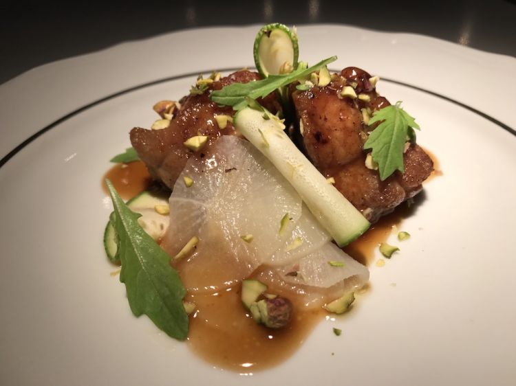 Veal sweetbreads with daikon, courgettes and pistachios
