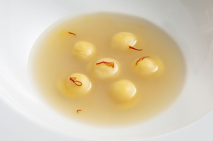 Absolute onion, Parmigiano and toasted saffron (2009)
