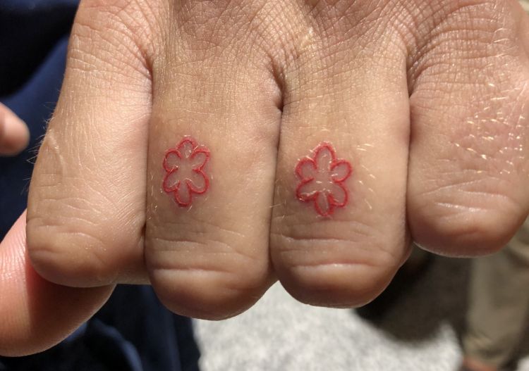 Since the 16th of June, Hiša Franko has two Michelin stars, the only in the country. It’s the first edition of the Red Guide in Slovenia. Worth celebrating with a tattoo (in the photo, the cook’s fingers)
