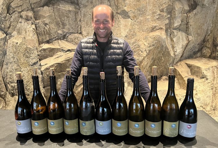 Markus Prackwieser con i suoi vini

