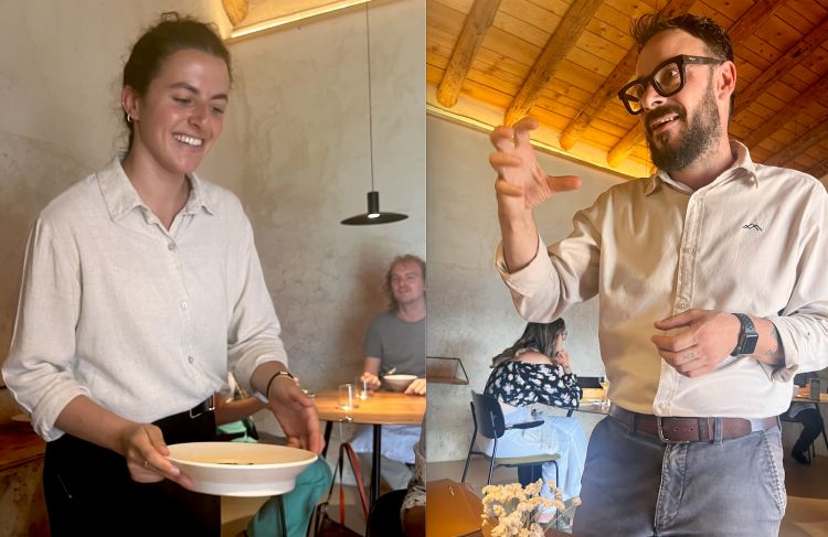 Da Contrada Bricconi lavorano oggi 15 persone: 5 nell'azienda agricola e 10 nel ristorante. In foto, due appassionati ragazzi di sala (e non solo): Margherita Verini e Davide Cazzani
