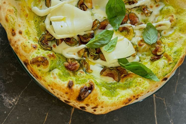 Pizza alla Nerano
