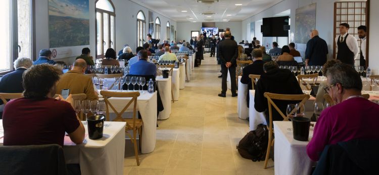 La degustazione tecnica riservata alla stampa