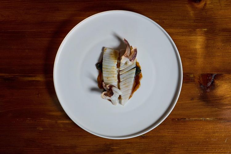 Seppia adriatica, salsa agrumi, alghe, umami veget