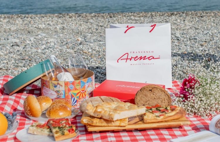 Pic-nic in spiaggia? Ci pensa Francesco Arena con 