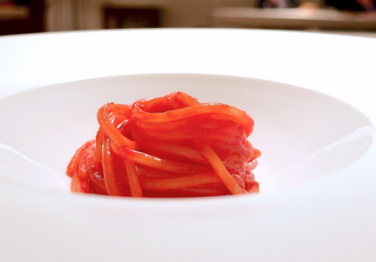 Spaghetto al pomodoro
