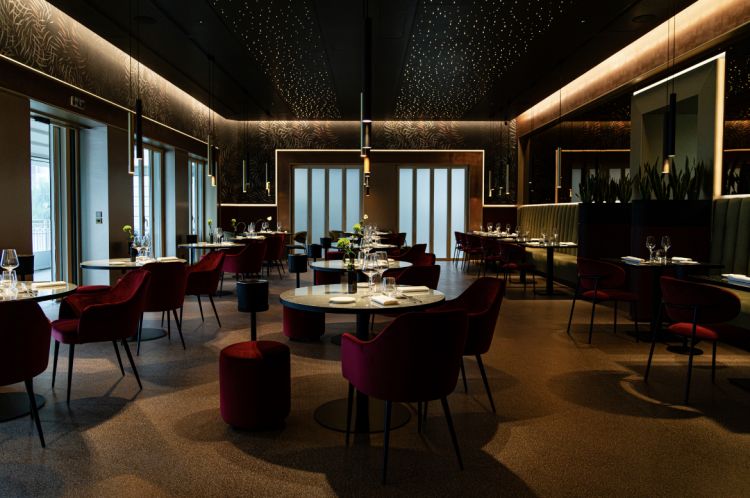 La sala del ristorante Izè