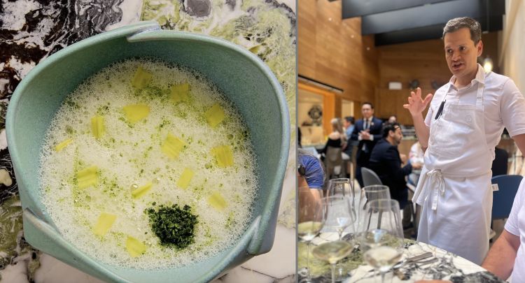 Il primo assaggio è una zuppa calda a base di mais e leggermente piccante che origina dallo stato di Tlaxcala: Chileatole di cavolo rapa con funghi selvatici ed erbe messicane (normalmente epazote e coriandolo)

