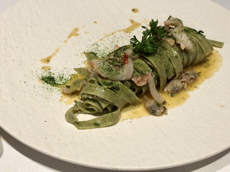 Tagliatelle alle alghe
