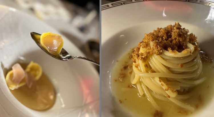 Tortelli di patate arrosto e coniglio
I tortelli, ripieni di patate arrosto, sono serviti con un estratto di coniglio arrosto e un delicato carpaccio di coniglio marinato. Un piatto elegante e raffinato che interrompe piacevolmente l’intensità delle portate precedenti, preparando il palato a quelle successive.
Spaghetto all’arrosto croccante di pollo
Lo spaghetto di Gragnano, cotto perfettamente al dente, è mantecato con il grasso di pollo e un garum maturato per 45 giorni, ed è completato con croccante pelle di pollo al forno. Un piatto intenso e appagante, caratterizzato da un piacevole contrasto tra consistenze morbide e croccanti.