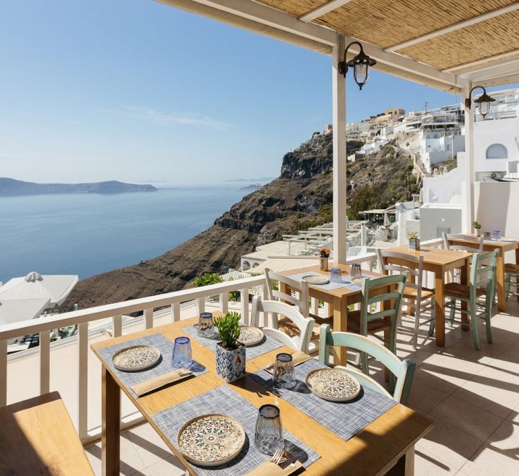 Taverna&nbsp;Santorinia
