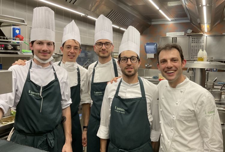 Raffaele Lenzi, a destra, con la sua brigata
