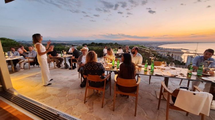La terrazza di Dalla Gioconda durante la serata
