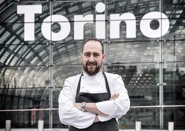 Stefano Sforza è chef del suo nuovo Opera a Torin
