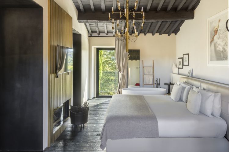 In totale, a disposizione degli ospiti, solo sei camere, perché ogni soggiorno sia davvero personale