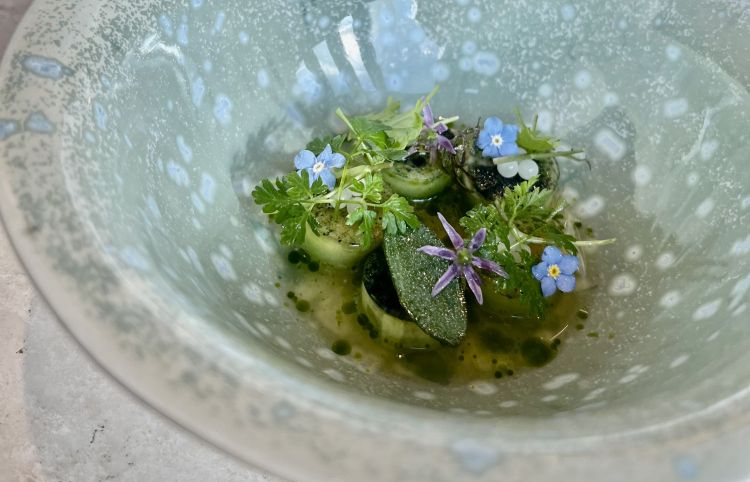 Cucumber stuffed with oysters, spring shoots & snail eggs
Vegetables are a particular favourite of chef Kofoed: during the pandemic he launched pop-up Angelika in the private room, serving 100% vegetarian cuisine
