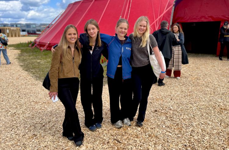 Andrea e Alexandra Hermandsdottir, Aslaug e Arndis Arnadottir, pescatrici islandesi
