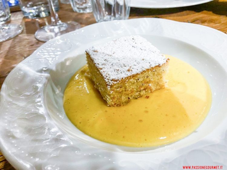 Torta di nocciole e zabaione (foto Passione Gourmet)
