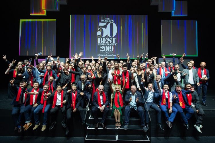 Group photo with the chefs in the The World's