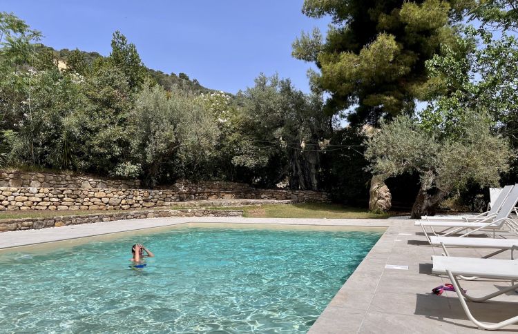 La nuova piscina del Resort
