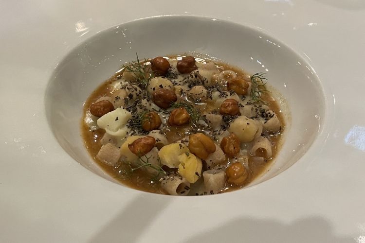 Tubetto, baccalà, ceci e/o nocciole