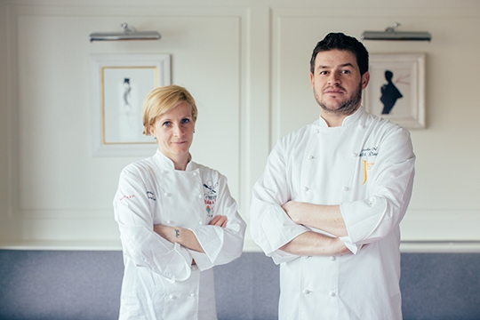 Loretta Fanella con lo chef di Borgo San Jacopo, Peter Brunel