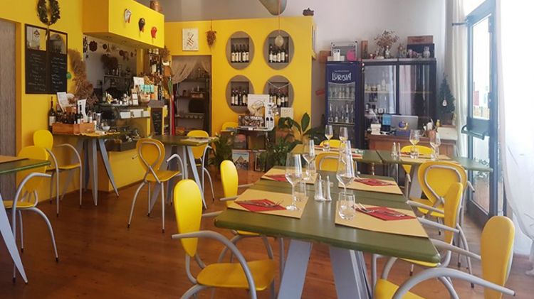 L'interno del locale (foto di Oste Scuro)