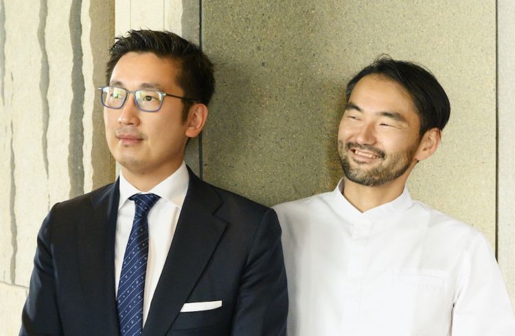 Il patron Claudio Liu e lo chef Takeshi Iwai

