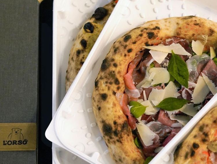 Il particolare box per le pizze scelto da L'Orso a Messina
