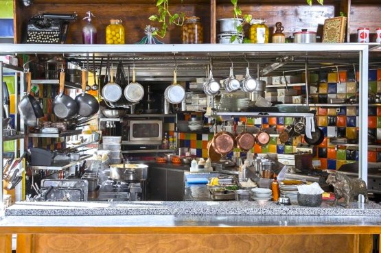 The kitchen of the Machane Yehuda Restaurant, a good place for contemporary cuisine in Jerusalem (10 Beit Ya'akov street, +972.2.5333442)
