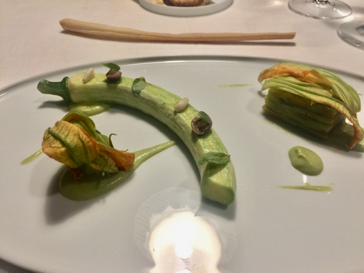 Zucchina ligurie in fiore, uno dei piatti del menu