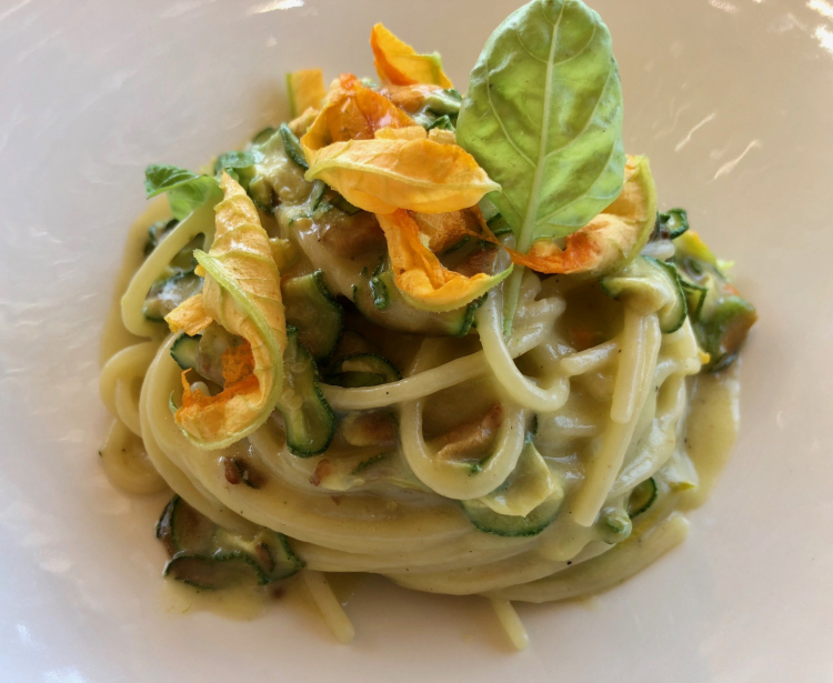 Spaghetti alla Nerano, magnifici
