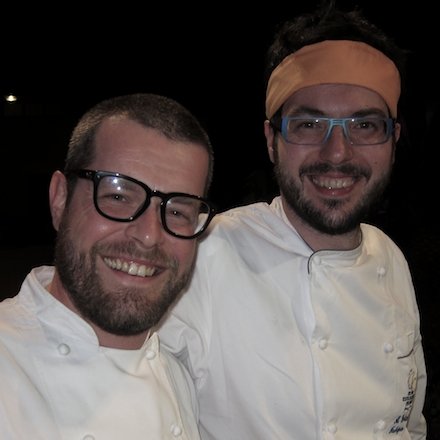 Eugenio Boer (barba e occhiali) e Fabrizio Ferrari (barba, occhiali e bandana) a San Vito Lo Capo per la Cous Cous Preview 2012