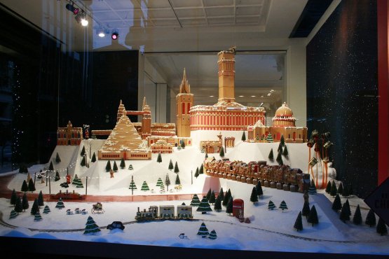 Lost London: lost, destroyed or never built landscapes in London, made with gingerbread 