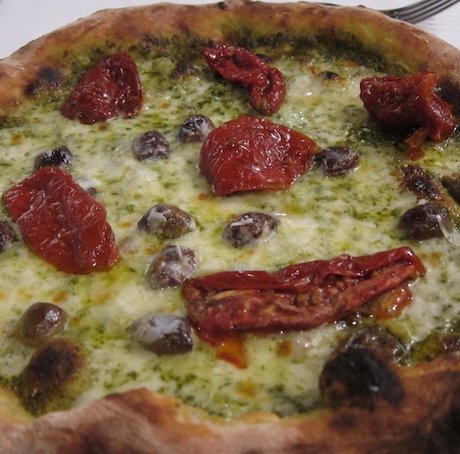 La pizza Ligure al pesto genovese di Grigoris
