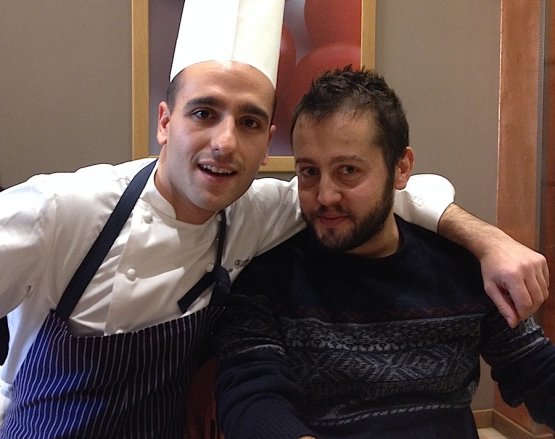 Nico Rizzi (a sinistra in divisa da lavoro con tanto di tocco in testa) e Alessandro Negrini. Con Fabio Pisani, sono il motore di Lady Bù a Milano