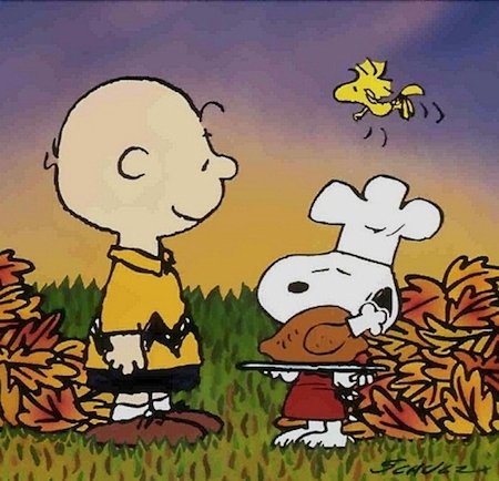 Il Thanksgiving Day visto da Schulz, protagonisti Charlie Brown e uno Snoopy tutto coccoloso con il suo tacchino ar