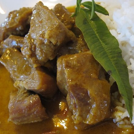 Capretto al curry di Vinod Sookar