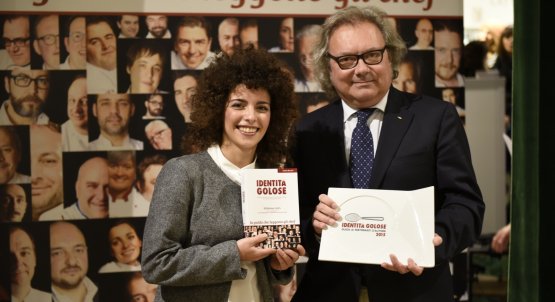 Elisa Bellavia sul palco di Eataly Smeraldo, dove 