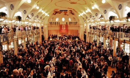 Un'immagine della Kurhaus di Merano (Bz), sede nel