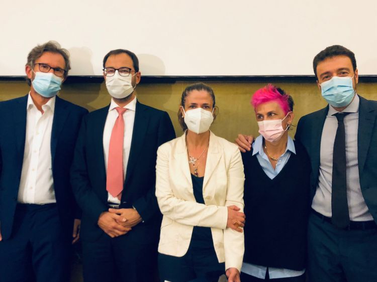 Carlo Cracco, Stefano Patuanelli, Alessandra Todde, Cristina Bowerman e Gianluca De Cristofaro, di Ambasciatori del Gusto