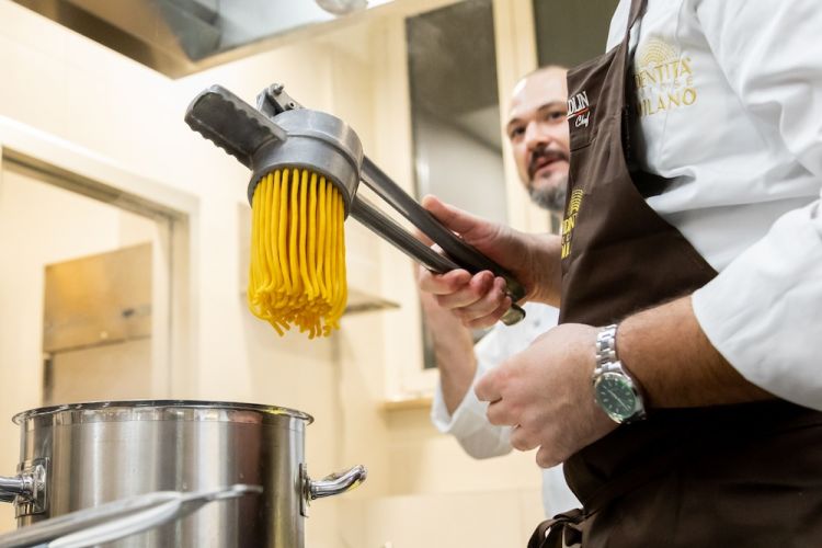 La preparazione dei passatelli
