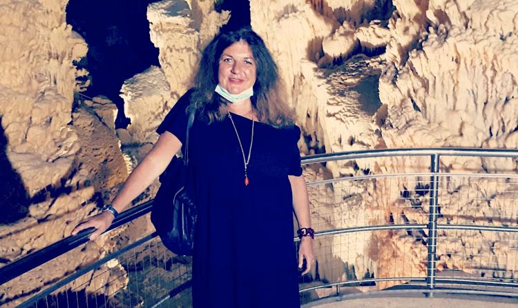 Alessandra Moneti in una foto del 2020, alle grott