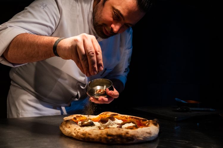 Davide Di Chio, pizzaiolo e titolare di Alterego P
