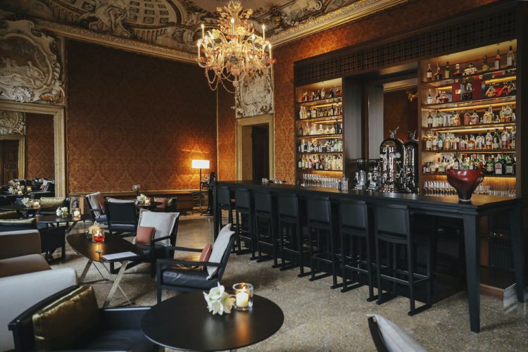 The Bar, Aman Venice
