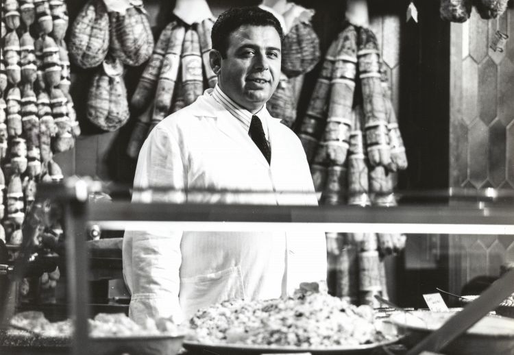 Un'immagine di Angelo Stoppani nel suo regno,