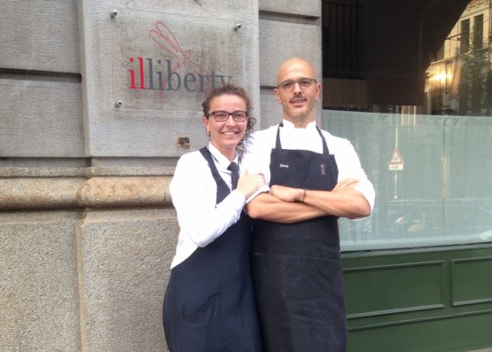 Anna Sala insieme ad Andrea Provenzani, cuoco del Liberty. Prima di andarci a lavorare, Anna ne è stata un'affezionata cliente