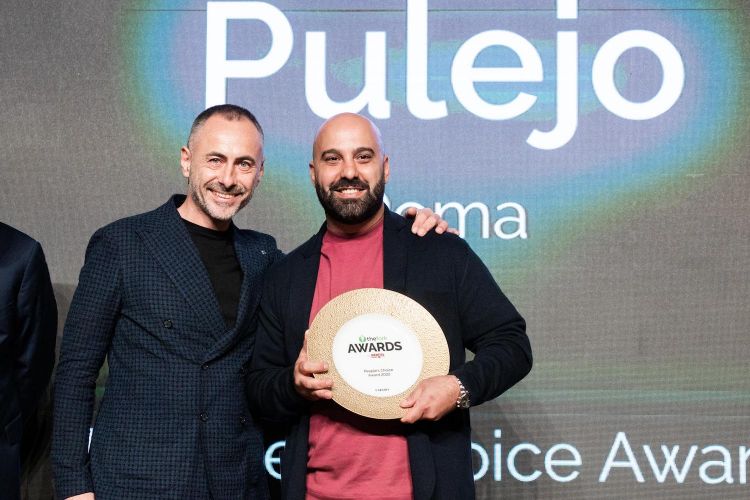 Davide Puleio col top chef che ha segnalato il suo Pulejo, Francesco Apreda
